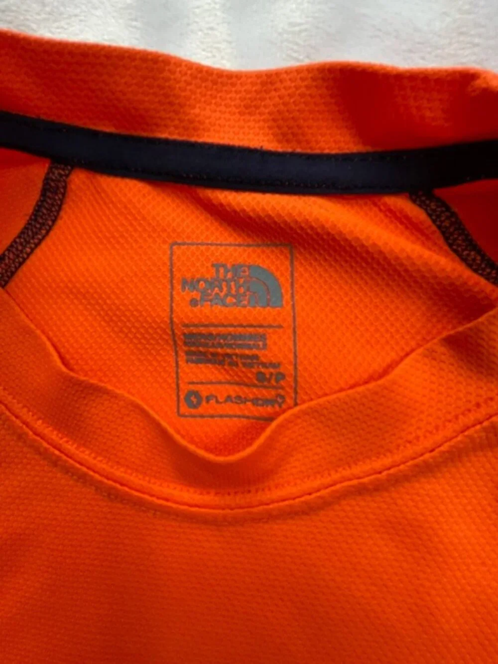 The North Face Men's Flash Dry Activewear Tops, Orange, Size S